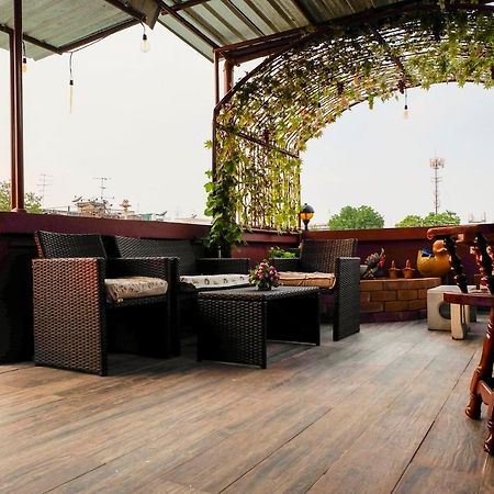 Ying Hostel Bangkok Buitenkant foto