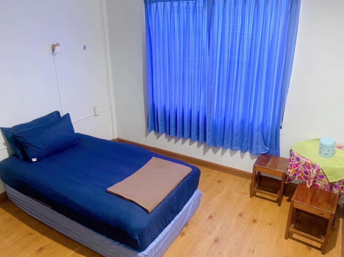 Ying Hostel Bangkok Buitenkant foto