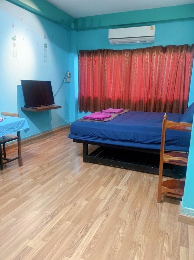 Ying Hostel Bangkok Buitenkant foto