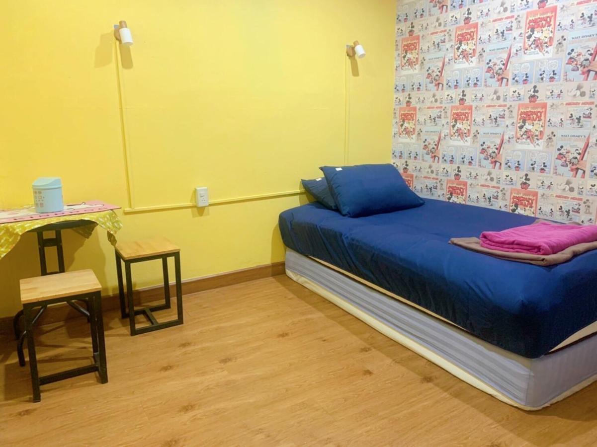 Ying Hostel Bangkok Buitenkant foto