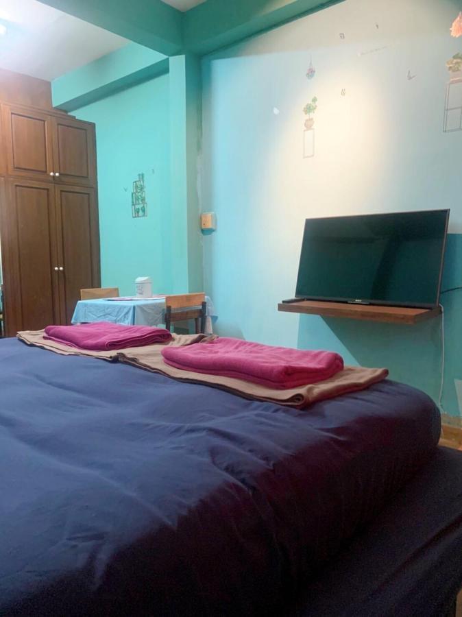 Ying Hostel Bangkok Buitenkant foto